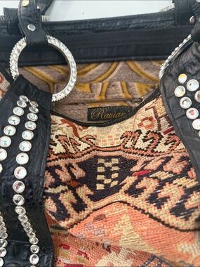 Raviani Embellished Black-Trim Tapestry Tote Bag